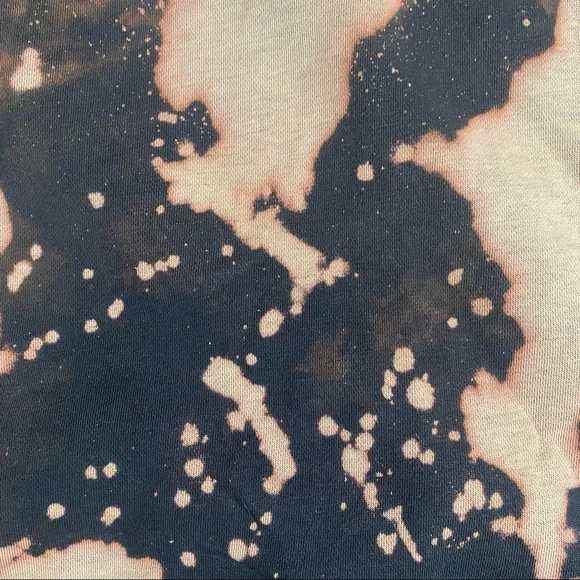 Bleached Roots Crew Neck - Picture 5 of 5